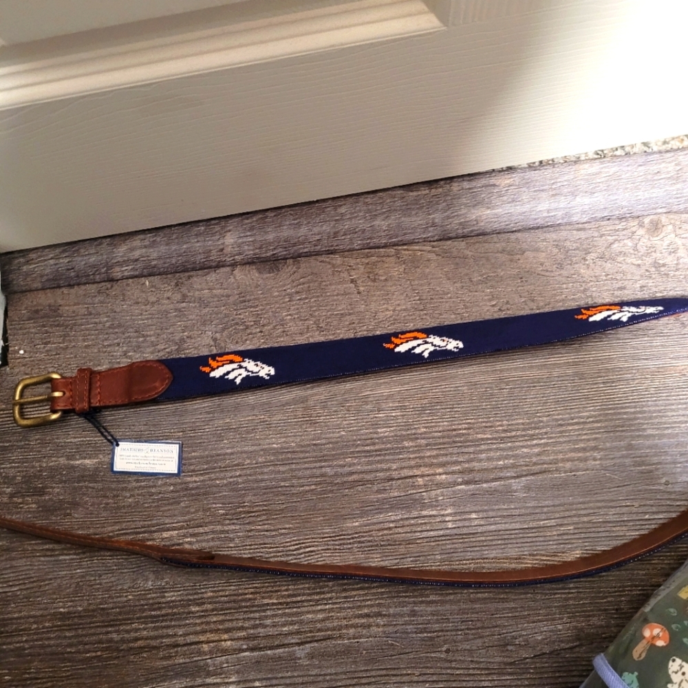 NWT Smathers & Branson Needlepoint Broncos Belt - Size 44